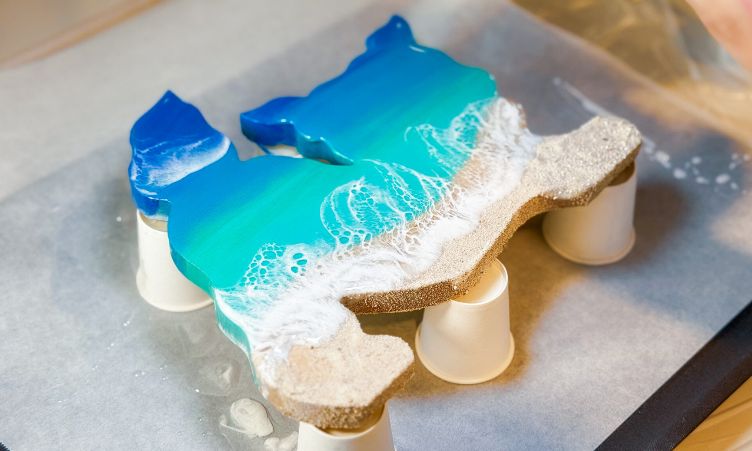 沖縄県北谷町琉球工房ちゅらレジンアートシーサー