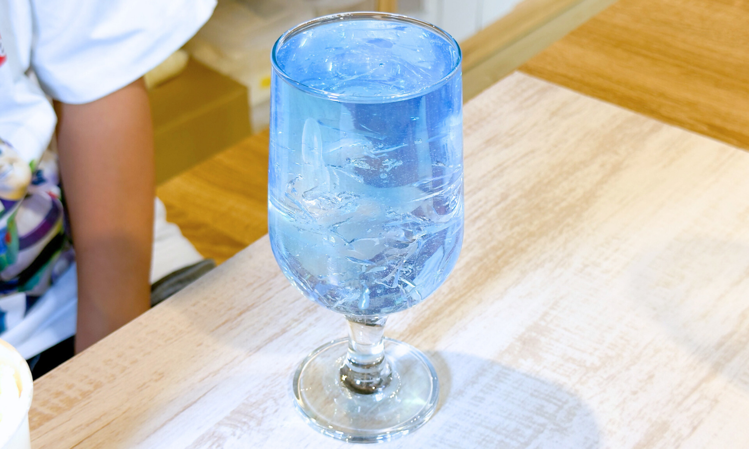 Workshop Ryukyu Chura: Proses Produksi Lilin Soda Krim Okinawa